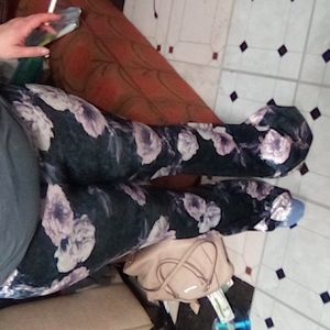 Charlotte Russe stretch flare pants medium